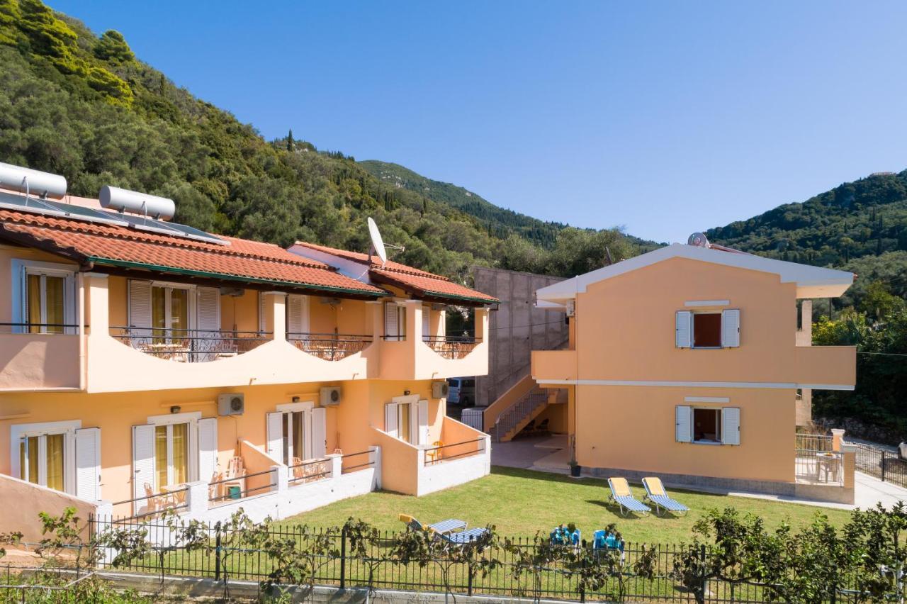 Odysseus Apartments By Hotelius Agios Gordios  Exteriör bild